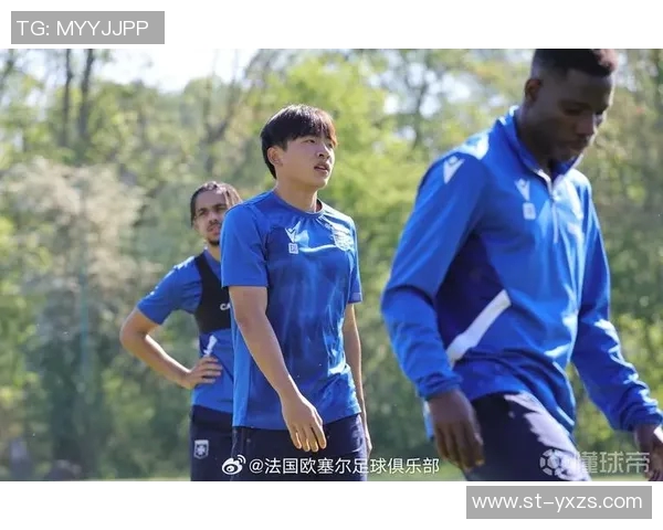 长胖的足球明星揭秘他背后的饮食习惯与生活方式